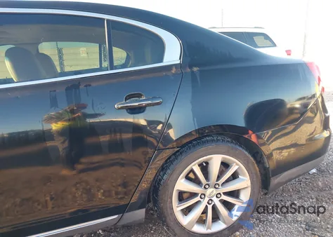 2011 Lincoln Mks z USA, uszkodzony, nr VIN 1LNHL9DR8BG615201